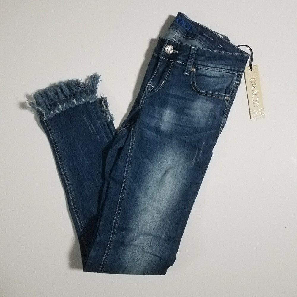 NWT Grace in La Jeans with fringed hem - Picture 2 of 8